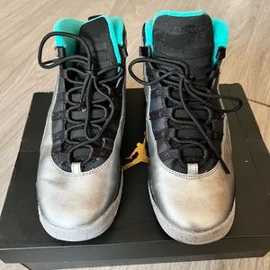 Jordan 10s 30th BG Gradeschool size 6.5